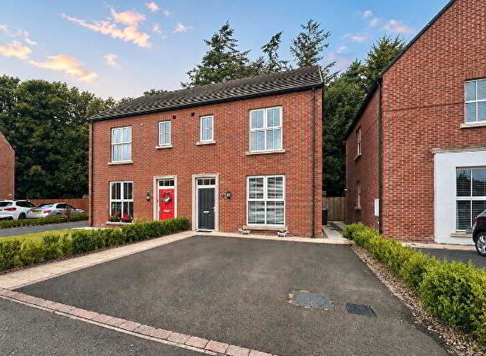 3 Bedroom Semi-Detached House For Sale In Eaton Park, Belfast, BT17