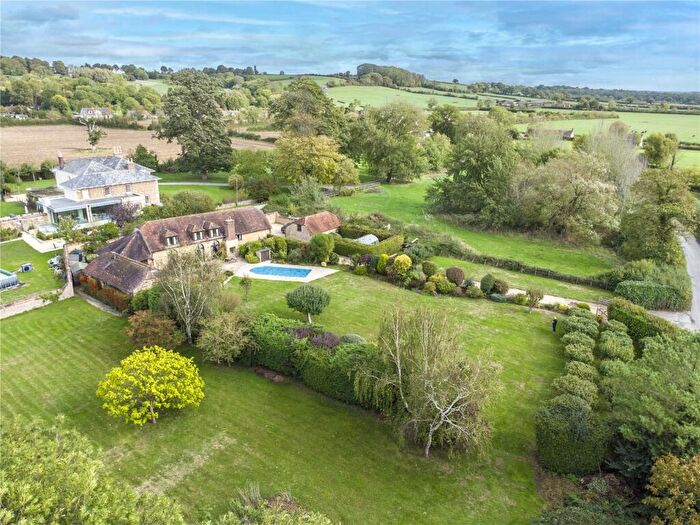 4 Bedroom Barn Conversion For Sale In Kington Magna, Gillingham, Dorset, SP8