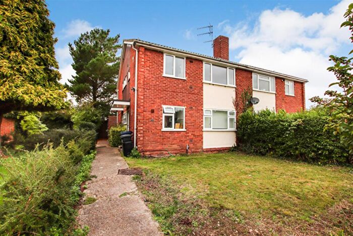 2 Bedroom Flat To Rent In Chatsworth Avenue, Cambridge, CB4