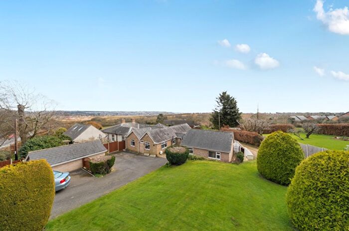 4 Bedroom Semi-Detached Bungalow For Sale In Belton Lane, Great Gonerby, NG31