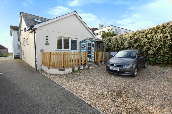 2 Bedroom Bungalow To Rent In Maer Down, Bude, EX23