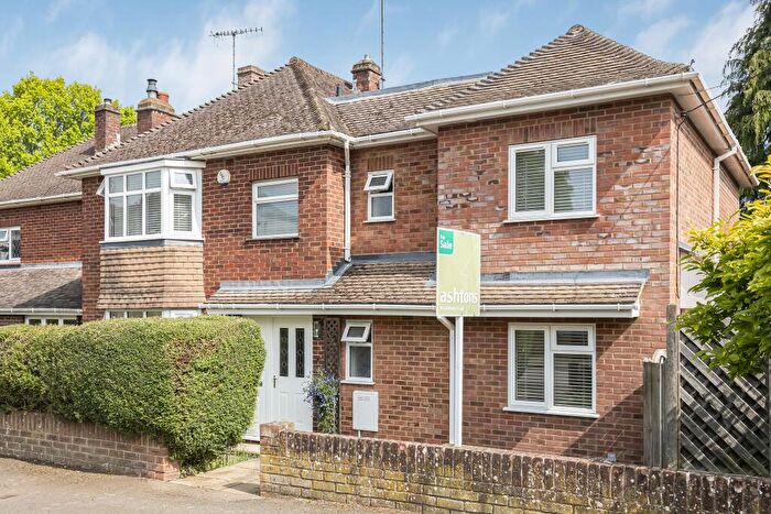 5 Bedroom Semi-Detached House For Sale In Chestnut Drive, Berkhamsted, HP4