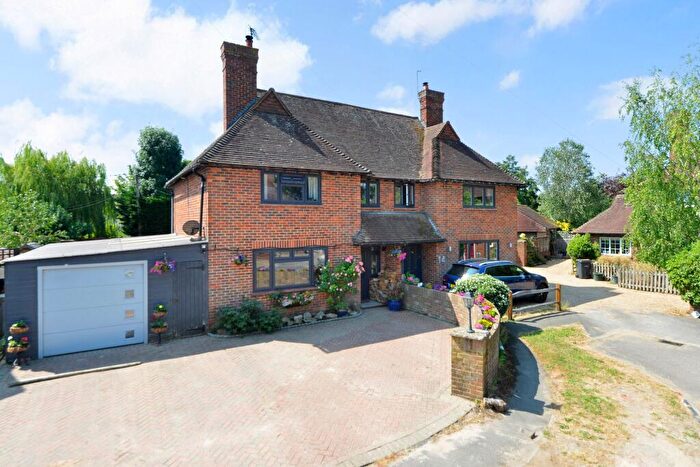 4 Bedroom Semi Detached House For Sale In Lashmere, Cranleigh, GU6