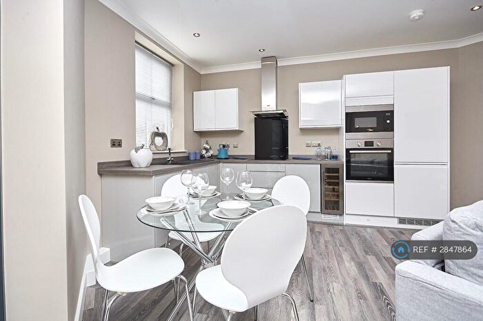 2 Bedroom Flat To Rent In Liberty House, Hull, HU1