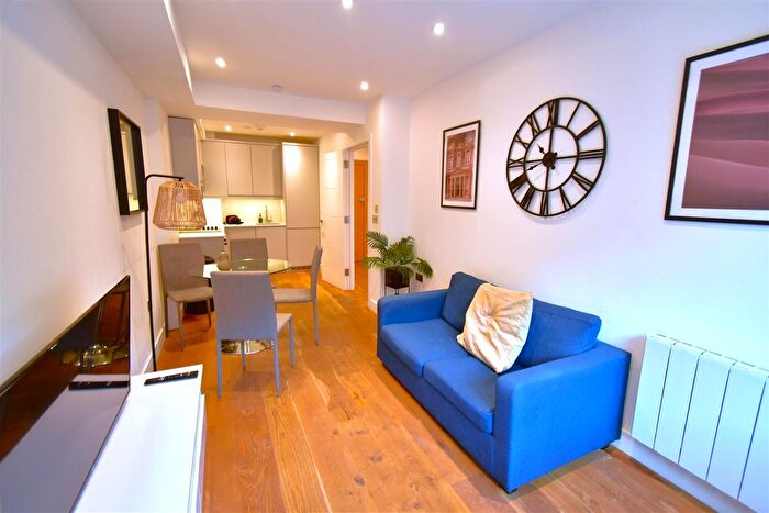 1 Bedroom Property To Rent In Stoke Road, Slough, SL2