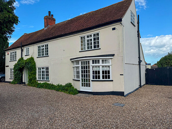 4 Bedroom Detached House For Sale In London Road, Little Clacton, CO16