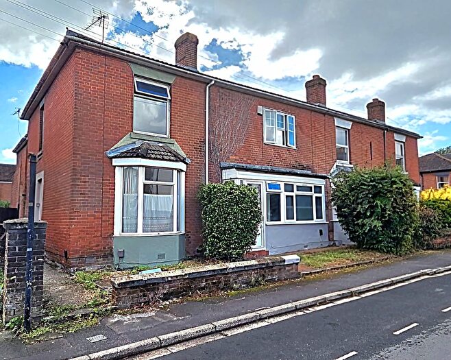 4 Bedroom End Of Terrace House For Sale In Avenue Road, Southampton, SO14