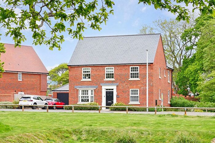 4 Bedroom Detached House For Sale In Horam Grove, Hailsham, BN27