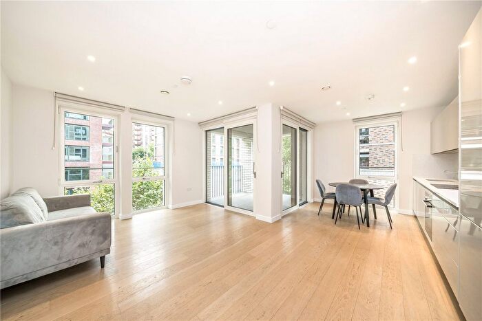 2 Bedroom Flat For Sale In Sir John Soane Apartments, Heygate Street, London, SE17