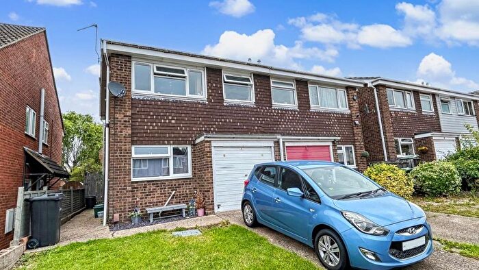 3 Bedroom Property For Sale In Redwood Close, Colchester, CO4