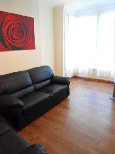 4 Bedroom House To Rent In Headingley Mount, Leeds, LS6