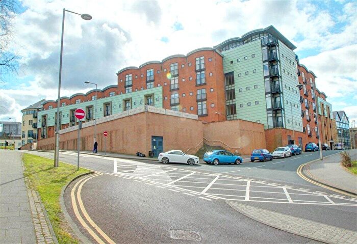 2 Bedroom Apartment To Rent In Curzon Place, Gateshead, NE8