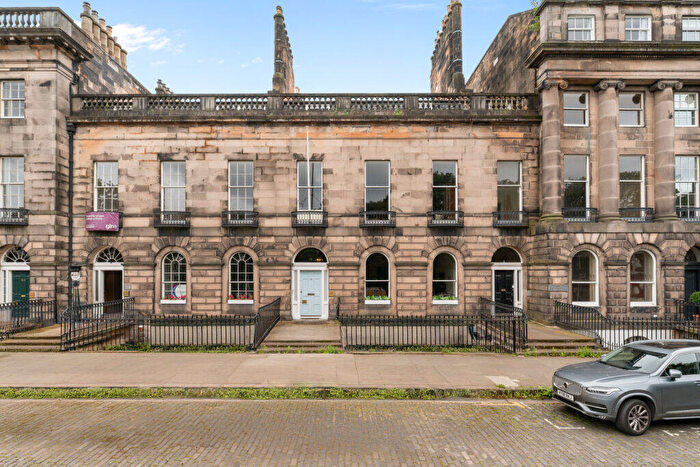 9 Bedroom Town House For Sale In Royal Terrace, EH7