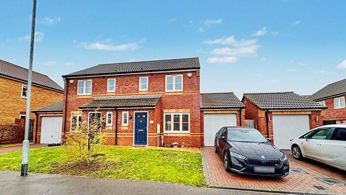3 Bedroom Semi Detached House For Sale In Lexington Road, Lincoln, LN2