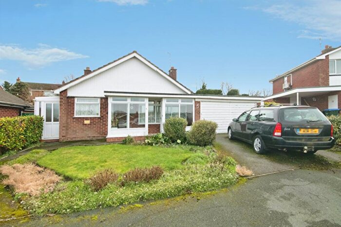 3 Bedroom Detached Bungalow For Sale In Elm Drive, Birmingham, B43