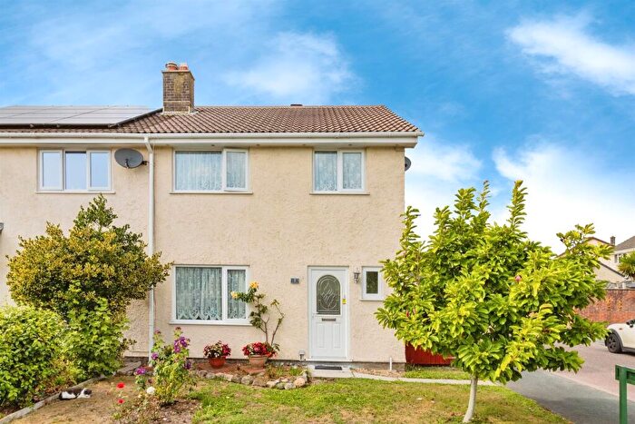 3 Bedroom Semi-Detached House For Sale In Maton Close, Ivybridge, PL21