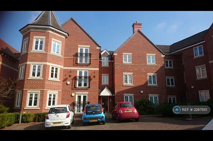 2 Bedroom Flat To Rent In Fennyland Lane, Kenilworth, CV8