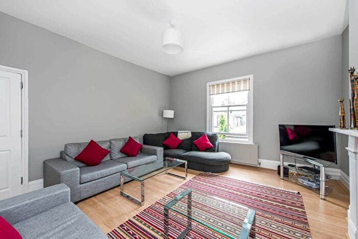 5 Bedroom Town House To Rent In Dealtry Road, Putney, London, SW15