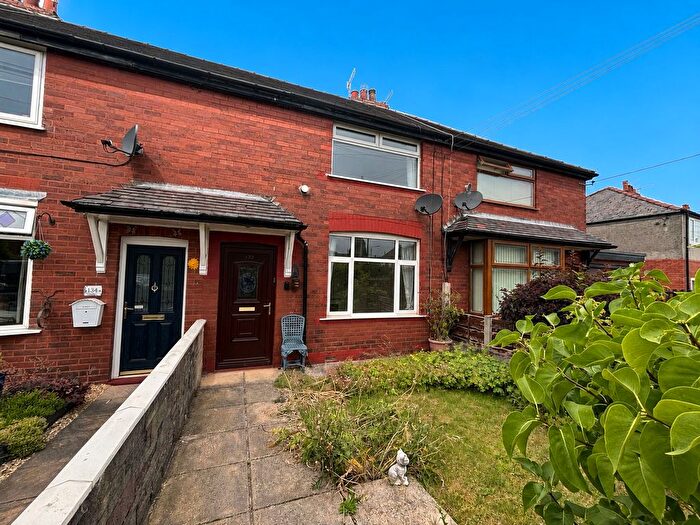 3 Bedroom Terraced House For Sale In High Hill Road, New Mills, SK22