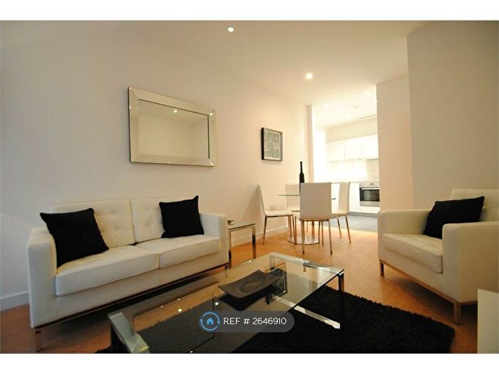 1 Bedroom Flat To Rent In Saffron Central Square, Croydon, CR0