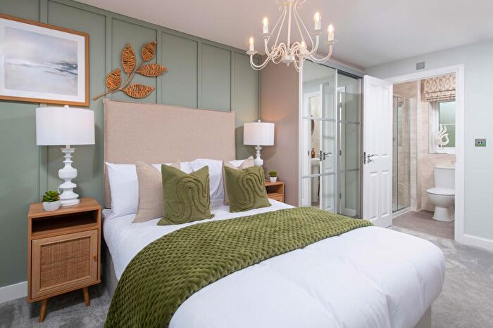 3 Bedroom Detached House For Sale In Tansy Road, Priors Hall Park, Corby, Northamptonshire, NN17