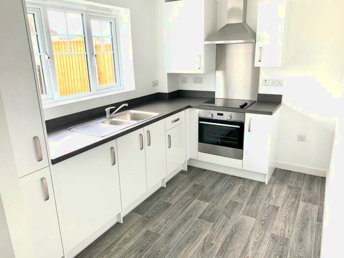 2 Bedroom Ground Flat To Rent In Exel Drive, Birmingham, B11