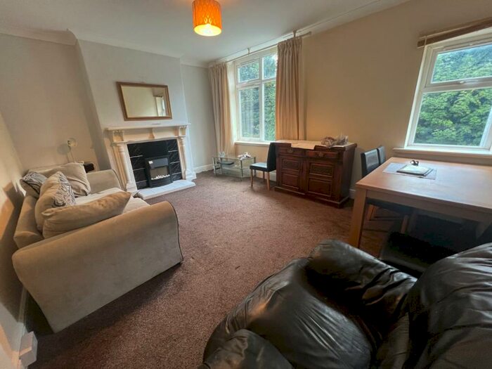 1 Bedroom Flat To Rent In Bean Road, Dudley, West Midlands, DY2