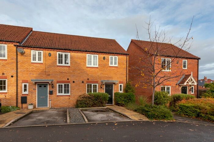 3 Bedroom Terraced House To Rent In Church Gate, York YO26