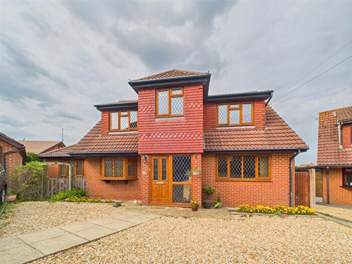 6 Bedroom Bungalow For Sale In Church Road, Bournemouth, BH6