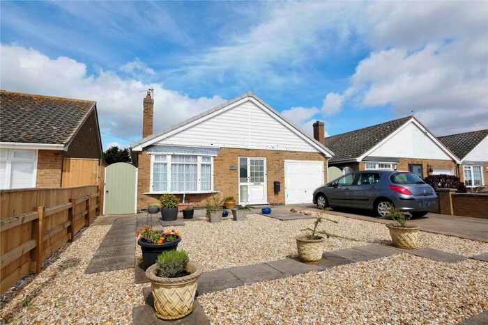 2 Bedroom Bungalow For Sale In Camelot Gardens, Sutton-on-Sea, Mablethorpe, Lincolnshire, LN12