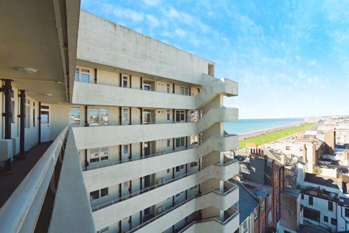1 Bedroom Apartment For Sale In Kings Road, Brighton, BN1