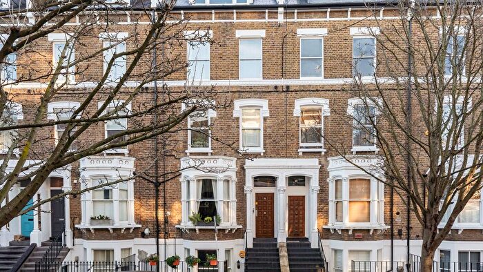 2 Bedroom Flat For Sale In Gratton Road, West Kensington, W14
