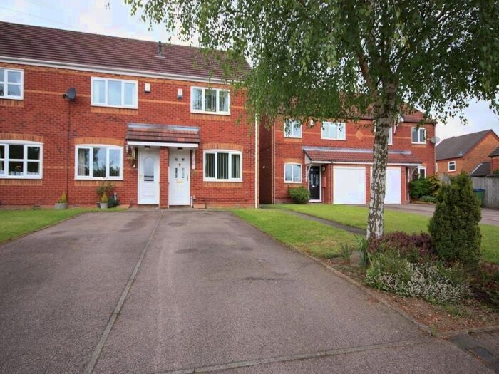 2 Bedroom Terraced House To Rent In Birchley Park Avenue, Oldbury, B69