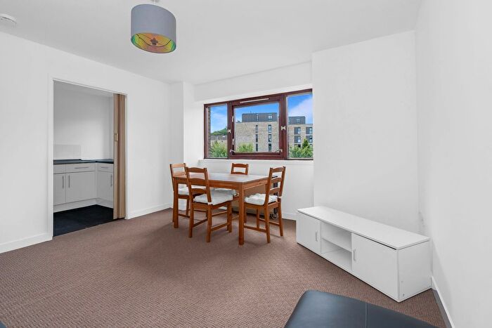 1 Bedroom Flat To Rent In Allanfield, Leith, Edinburgh, EH7
