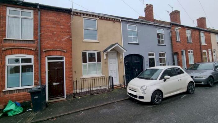 3 Bedroom Terraced House To Rent In Mount Street, Halesowen, B63