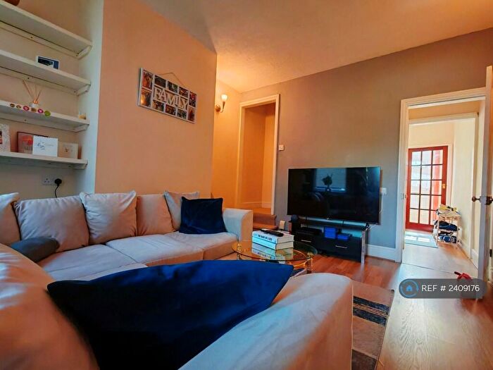 2 Bedroom Terraced House To Rent In Hall Street London Road Alvaston, London Road, Derby, DE24