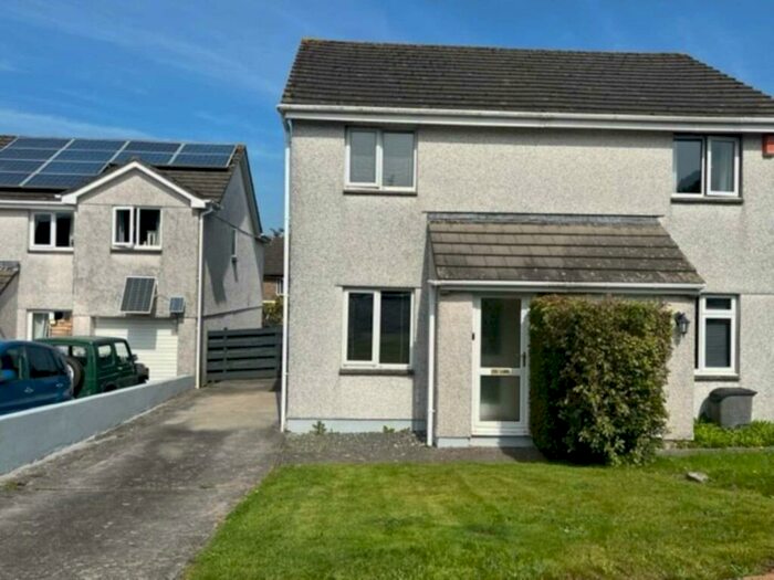 2 Bedroom Semi-Detached House To Rent In Cedar Close, PL17