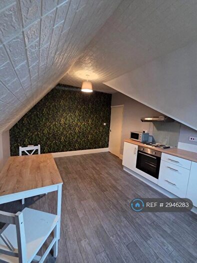 1 Bedroom Flat To Rent In Bromwich St, Bolton, BL2