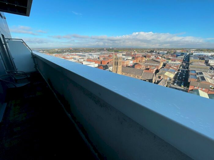 1 Bedroom Flat To Rent In Britton House, Manchester, M4