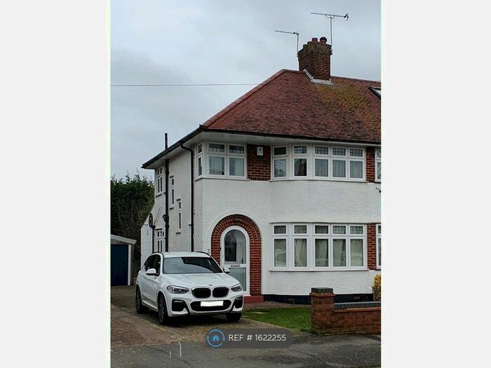 3 Bedroom Semi-Detached House To Rent In Northlands Avenue, Orpington, BR6