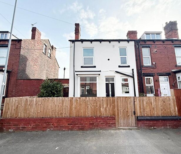 2 Bedroom Terraced House To Rent In Armley, Leeds, LS12