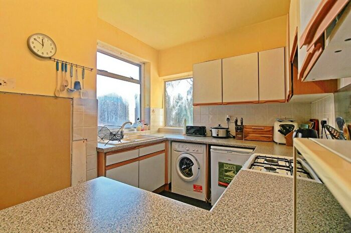 3 Bedroom Terraced House For Sale In Albion Street, South Wigston, LE18