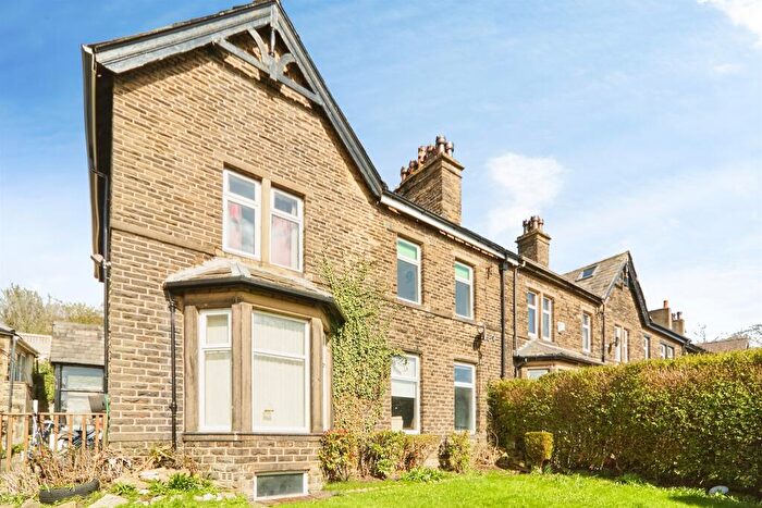 5 Bedroom End Of Terrace House For Sale In Pearson Lane, Bradford, BD9