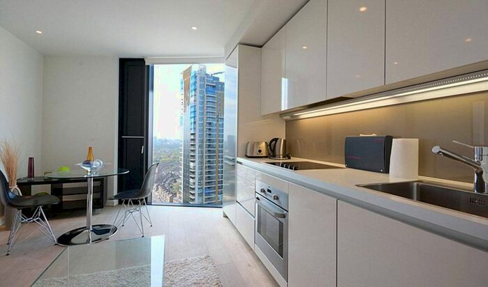 Studio To Rent In Walworth Road, Elephant And Castle, London, SE1