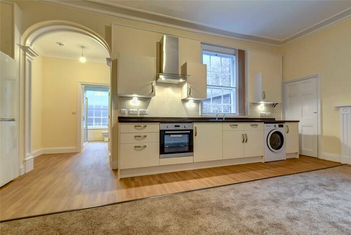 1 Bedroom Flat To Rent In Friary Chambers, Whitefriargate, Hull, HU1