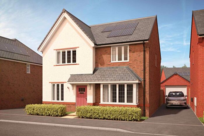 4 Bedroom Detached House For Sale In High Street, Walton, Felixstowe, IP11
