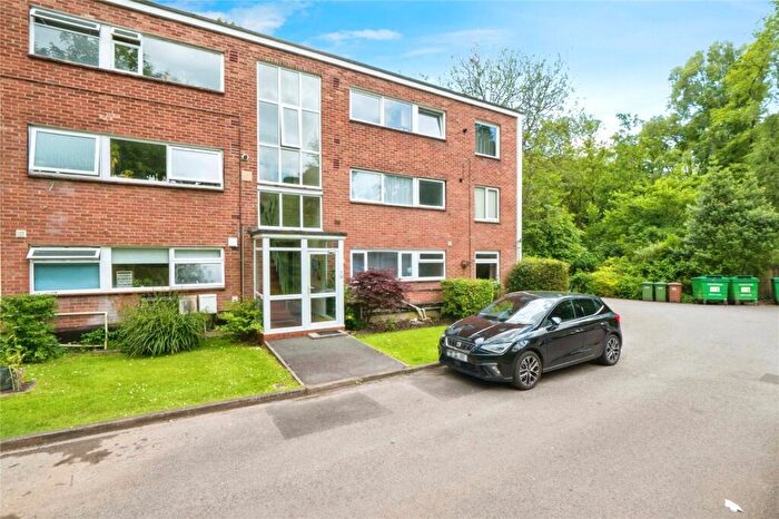 2 Bedroom Flat For Sale In Hiltingbury Road, Chandler's Ford, Eastleigh, Hampshire, SO53