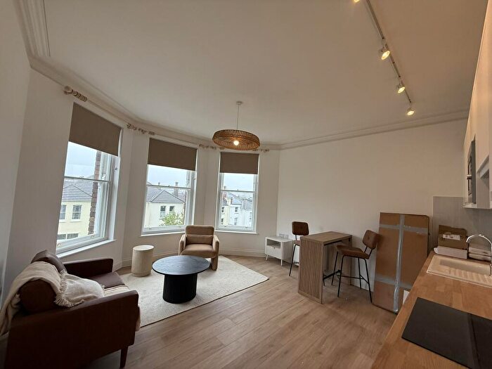 1 Bedroom Apartment To Rent In Limerick Road, Redland, BS6