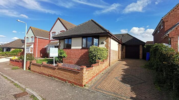 3 Bedroom Detached Bungalow For Sale In Nicholson Drive, Beccles, NR34