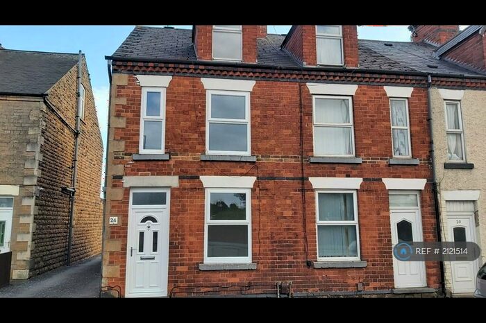 3 Bedroom End Of Terrace House To Rent In Carey Road, Nottingham, NG6
